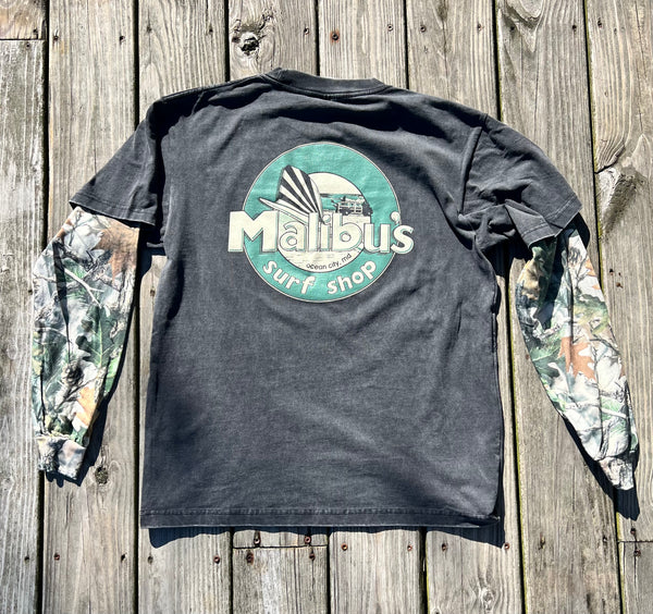 Circle Fin Camo Sleeve Tee